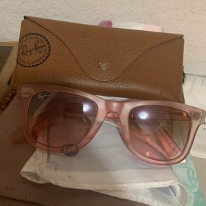 Rayban light pink wayfarer sunglasses